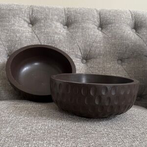 Set of 2 Textured Dark Brown Bowls